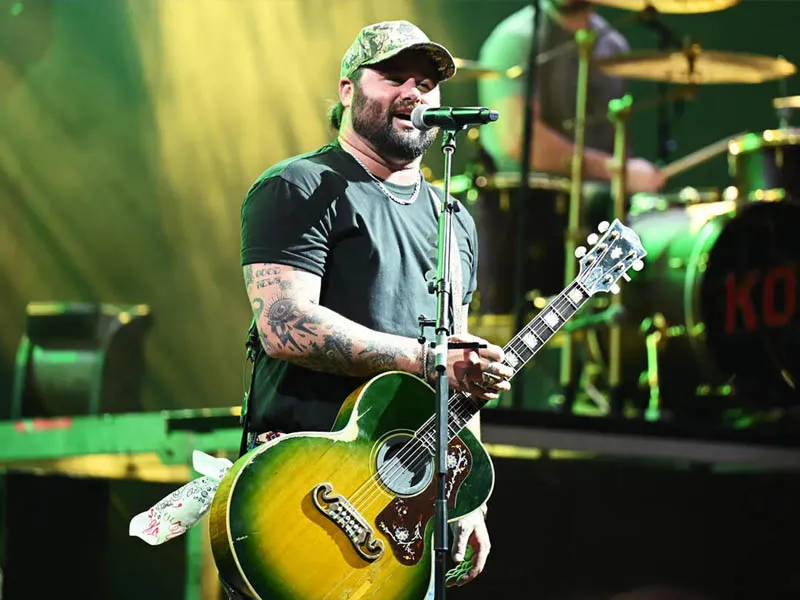 Koe Wetzel & Ole 60 tickets